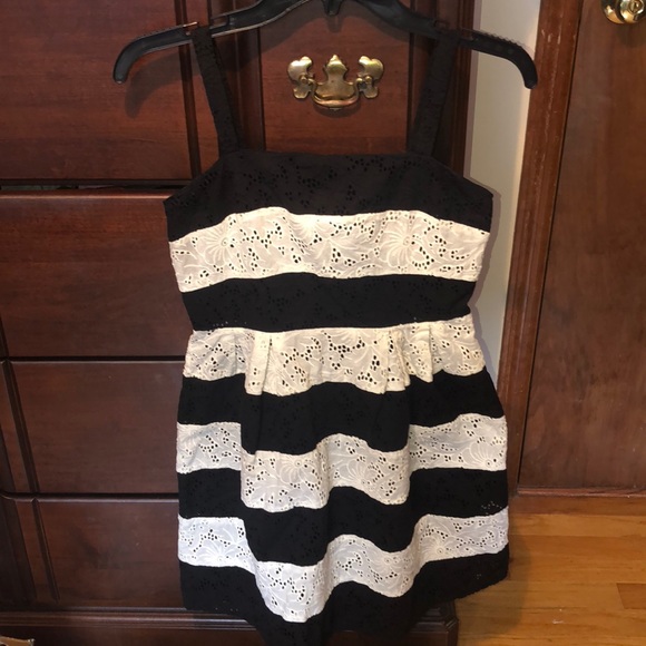 Loft Dress - Picture 3 of 5